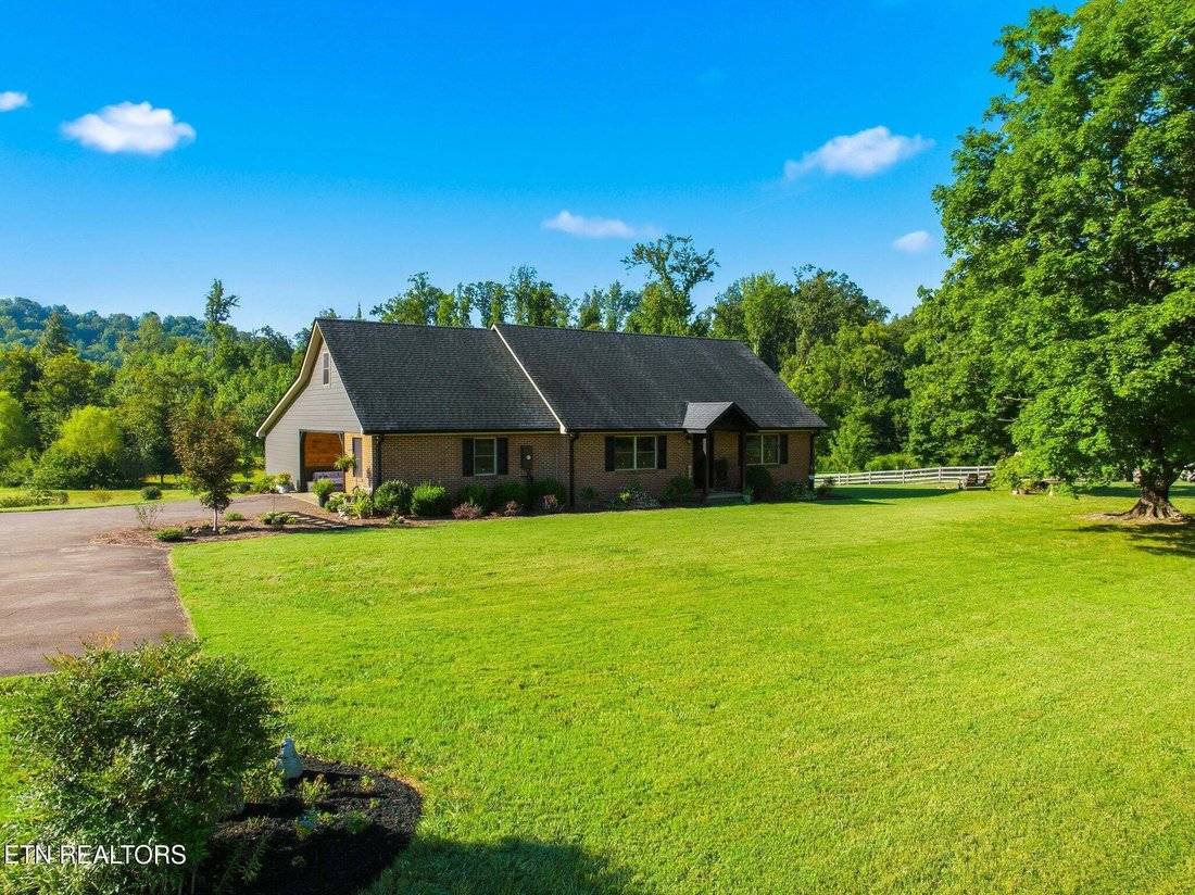 House in Athens, Tennessee, United States 1 - 18779566