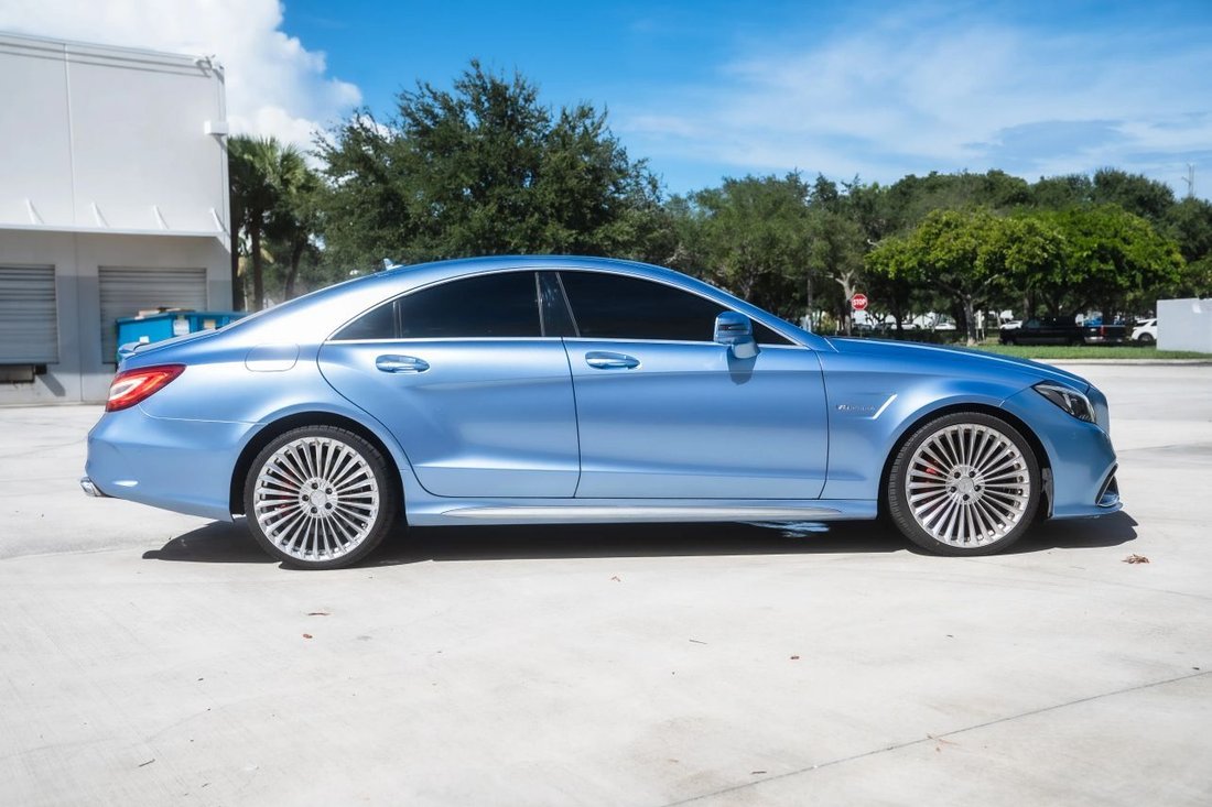 Coupe in Boynton Beach, FL, United States 3 - 18755401