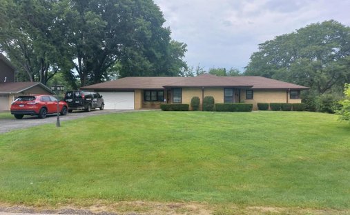 House in Wheeling, Illinois, United States 1
