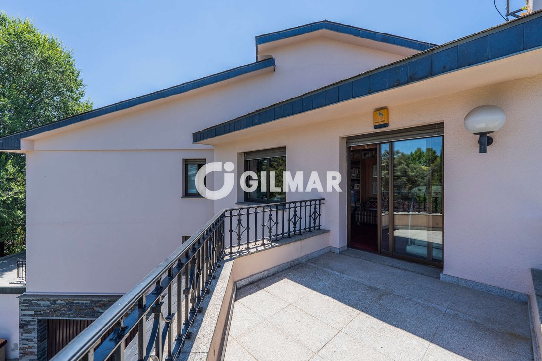 Villa in La Moraleja, Alcobendas, Autonome Gemeinschaft Madrid 4 - 18776859
