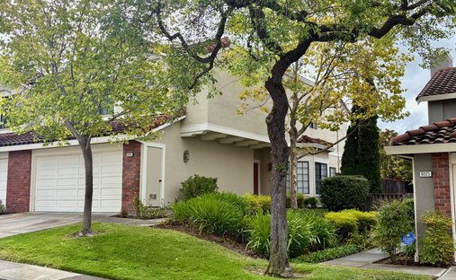 Townhouse in Castro Valley, California, United States 1