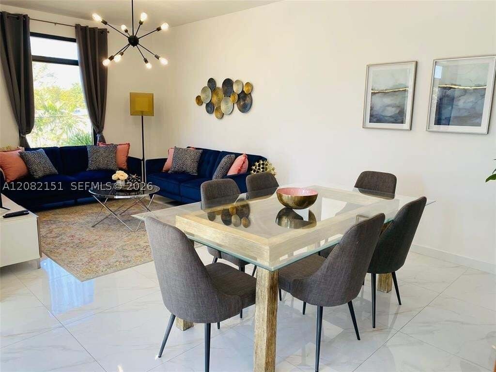 Autres à Hollywood, Floride, États-Unis 4 - 18779078