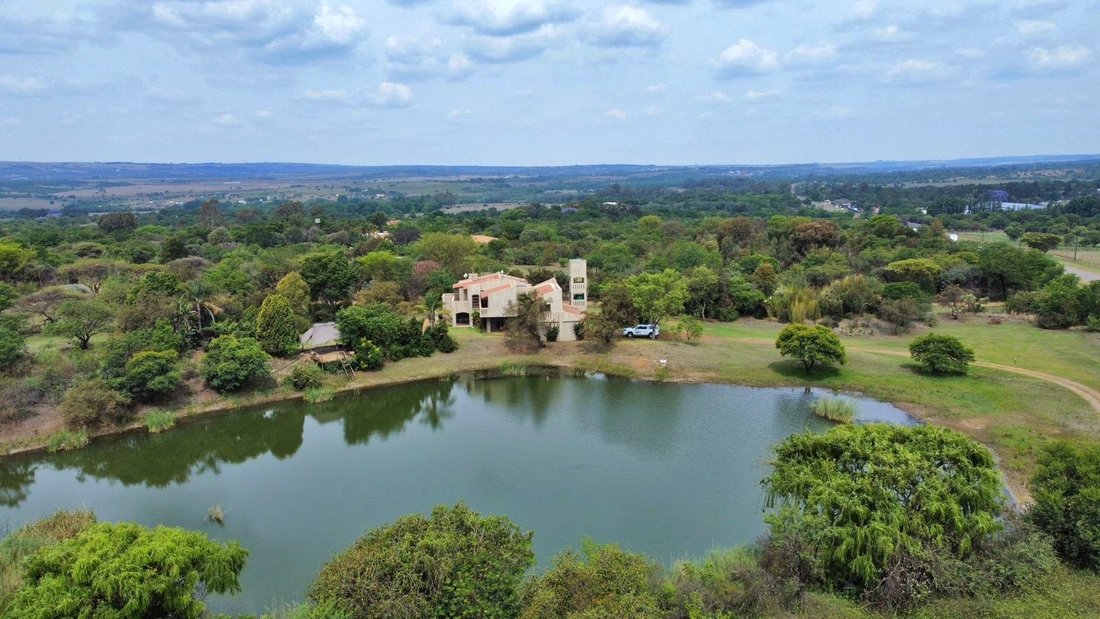 Land in Metropolitanstadt Tshwane, Gauteng, Südafrika 2 - 16971376