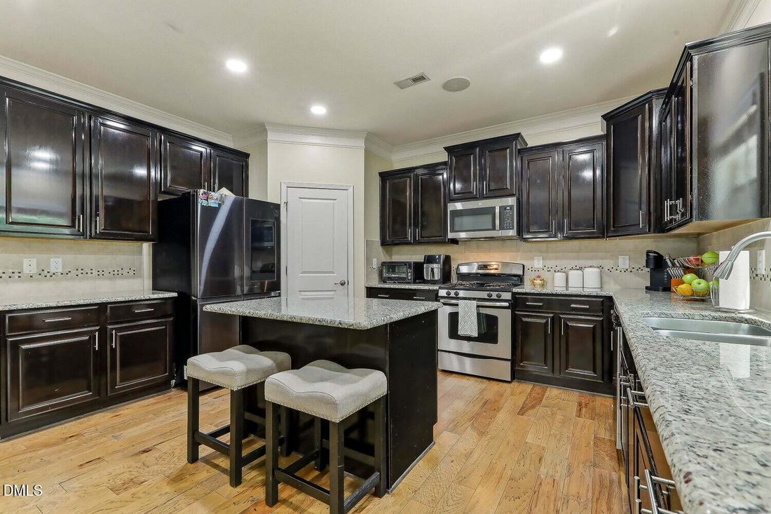 House in Clayton, North Carolina, United States 5 - 18131969