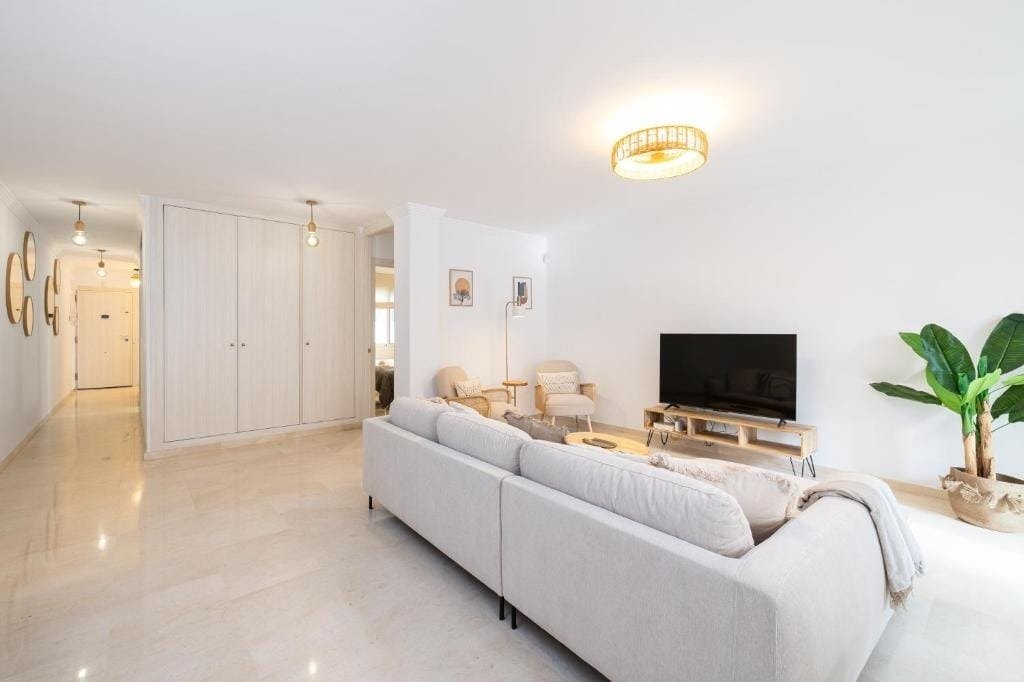 Apartment in Fuengirola, Andalusia, Spain 5 - 18776891