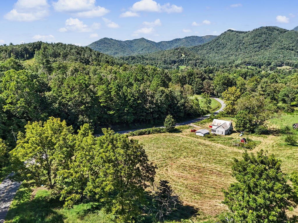 Casa a Hayesville, Carolina del Nord, Stati Uniti 1 - 18775986