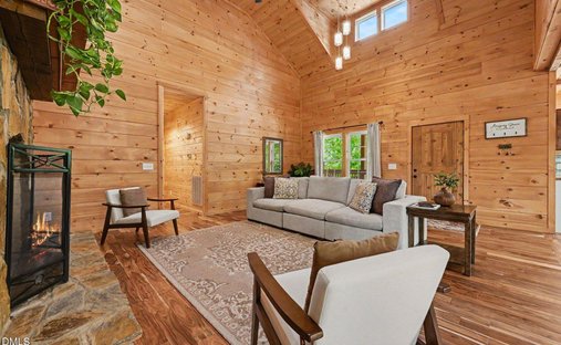 House in Prospect Hill, North Carolina, United States 1