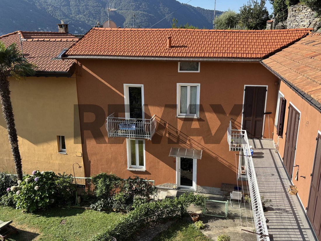 Casa a Moltrasio, Lombardia, Italia 1 - 18332131
