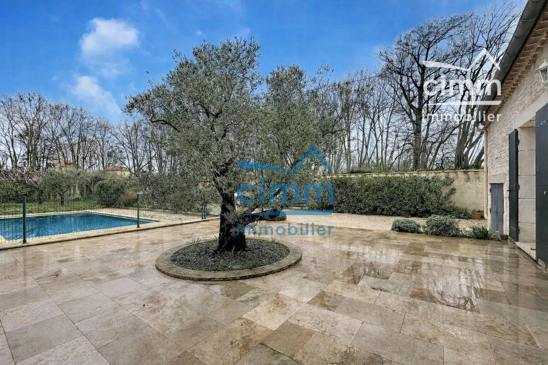 House in Loriol-du-Comtat, Provence-Alpes-Côte d'Azur, France 2 - 17554204
