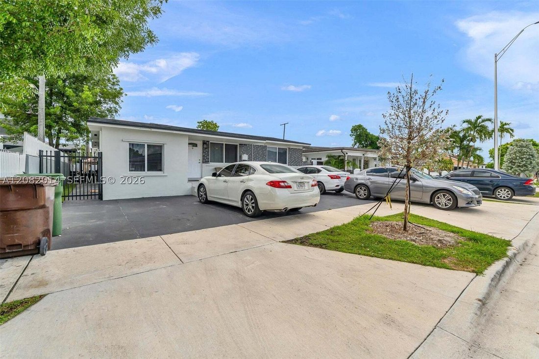 Casa en Hialeah, Florida, Estados Unidos 2 - 18776259