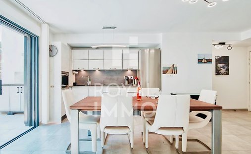 Appartamento a Bandol, Provenza-Alpi-Costa Azzurra, Francia 1