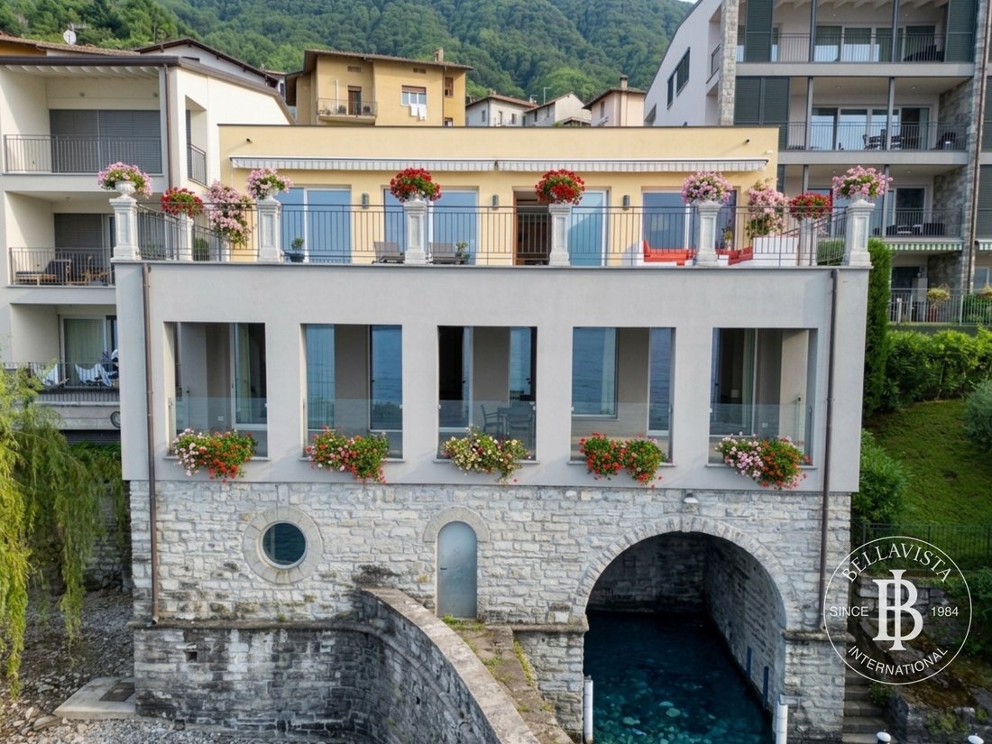 Villa à Lezzeno, Lombardie, Italie 2 - 18780256
