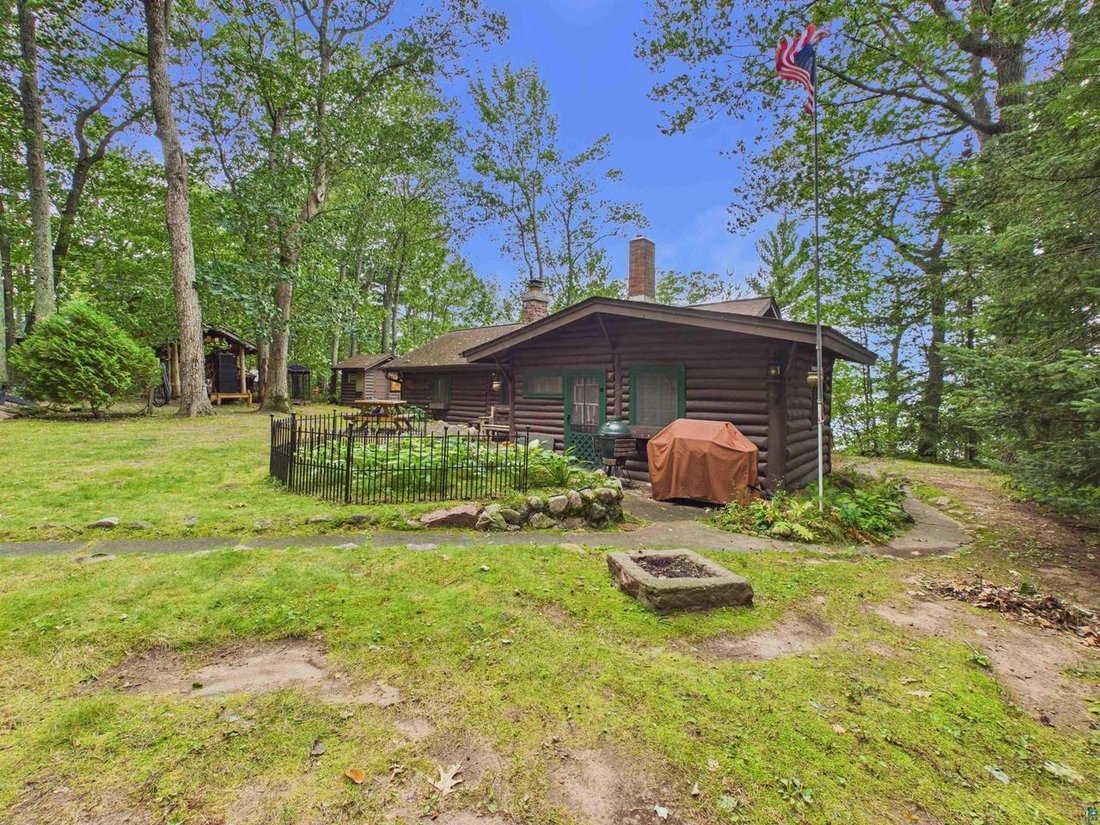 House in Stone Lake, Wisconsin, United States 3 - 18781671