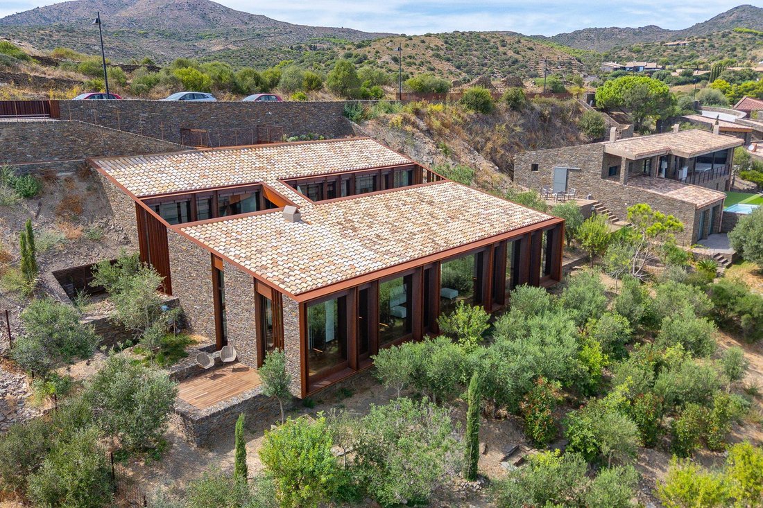 Villa in Cadaques, Catalonia, Spain 5 - 18779835
