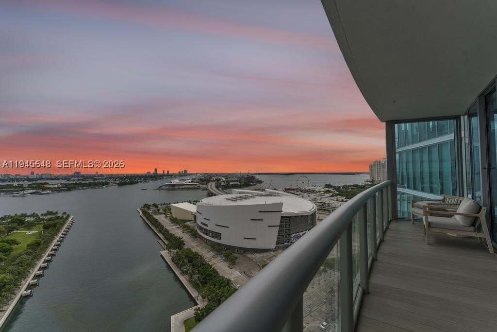 Appartement à Miami, Floride, États-Unis 1 - 16932783