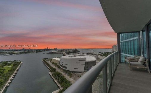 Condo in Miami, Florida, United States 1