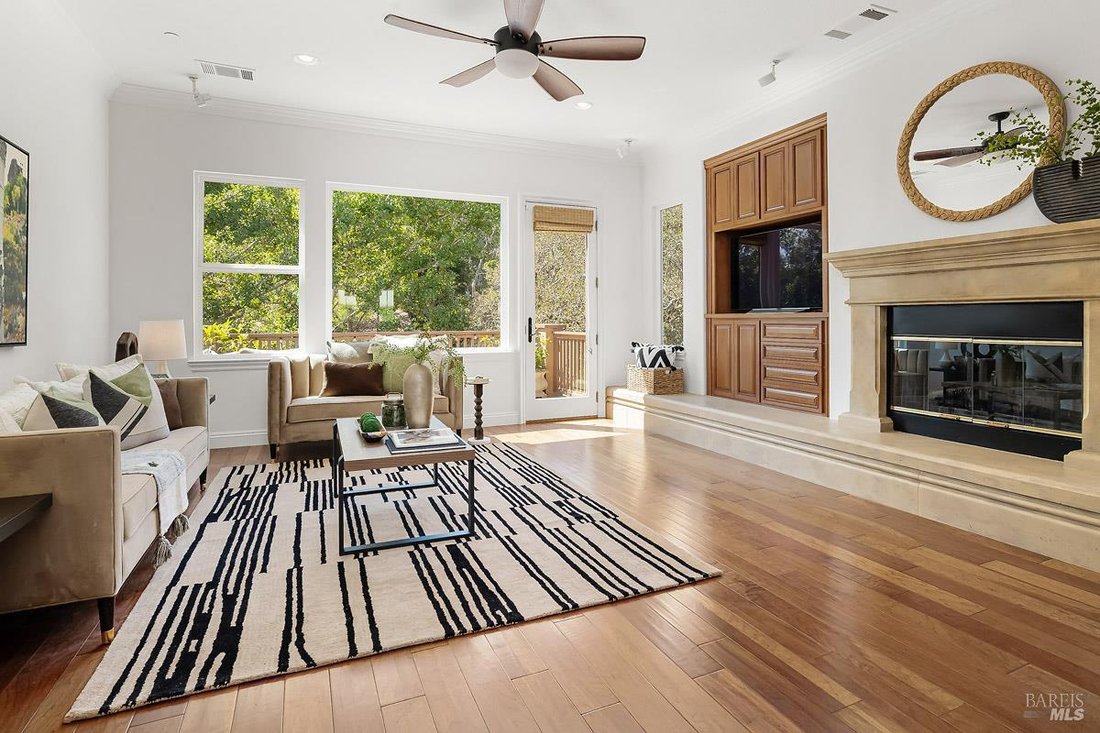 House in Novato, California, United States 3 - 18777685