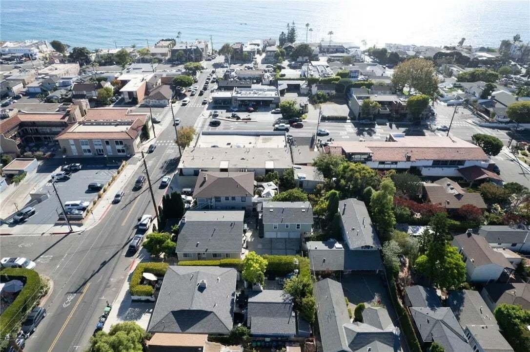 Laguna Beach, California, United States 2 - 18779489