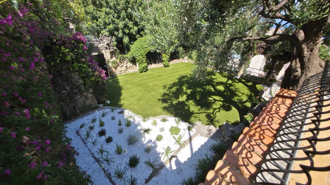 Villa in Cap d'Ail, Provence-Alpes-Côte d'Azur, Frankreich 4 - 18776237