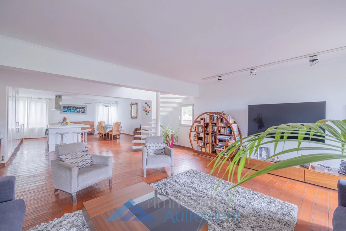 Appartement à Le Tholonet, Provence-Alpes-Côte d'Azur, France 1 - 18777351