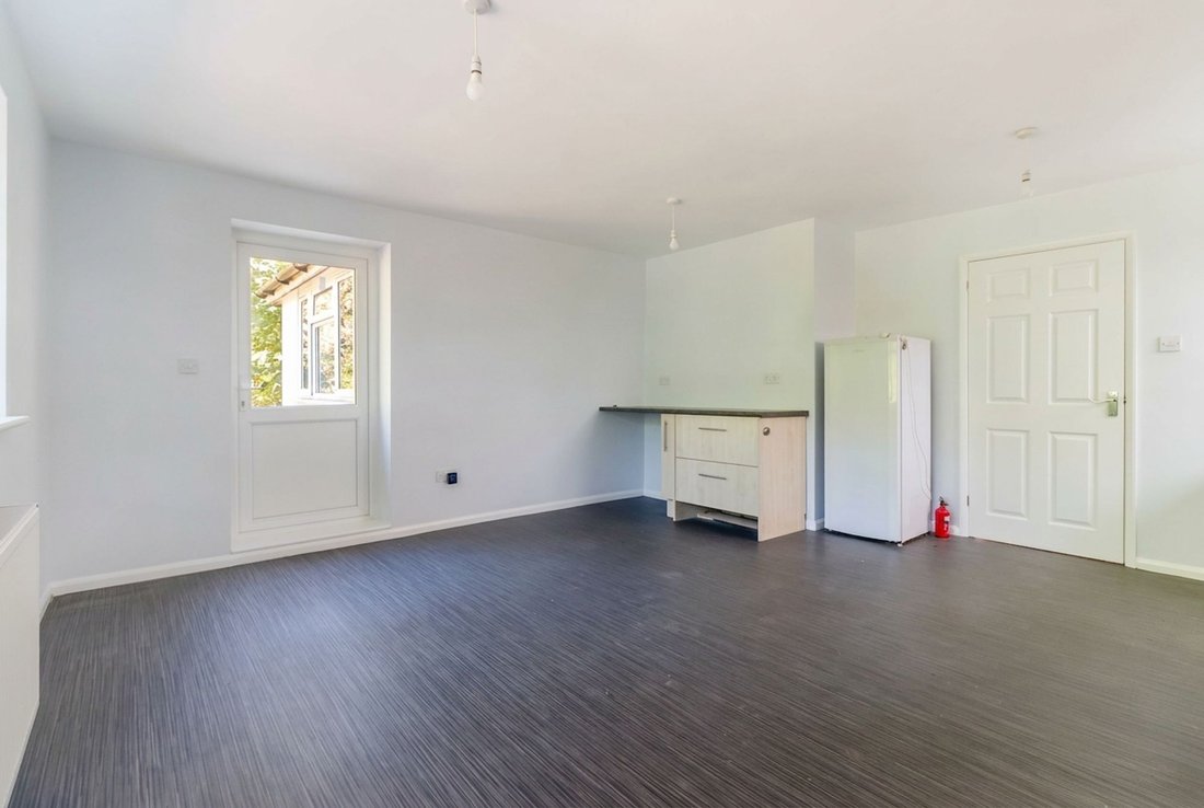 Bungalow in Maresfield, England 4 - 18780285