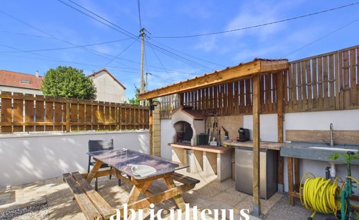 Casa a Vaillant Couturier, Bezons, Francia 1