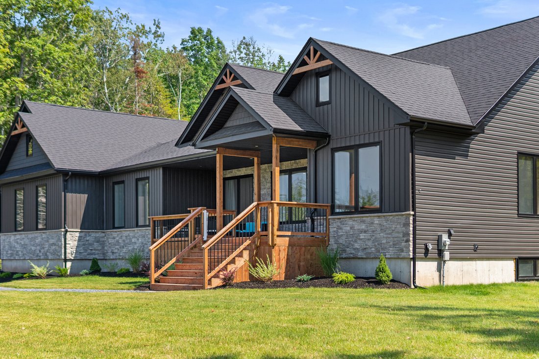 House in Quispamsis, New Brunswick, Canada 2 - 18651705