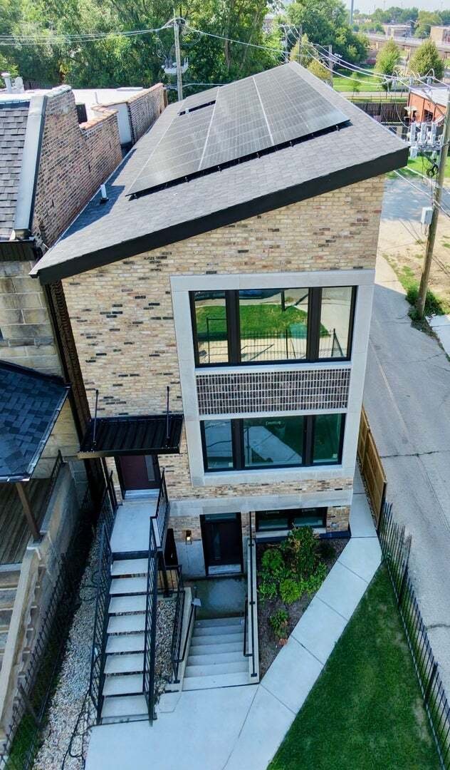 Chicago, Illinois, United States 1 - 18586995