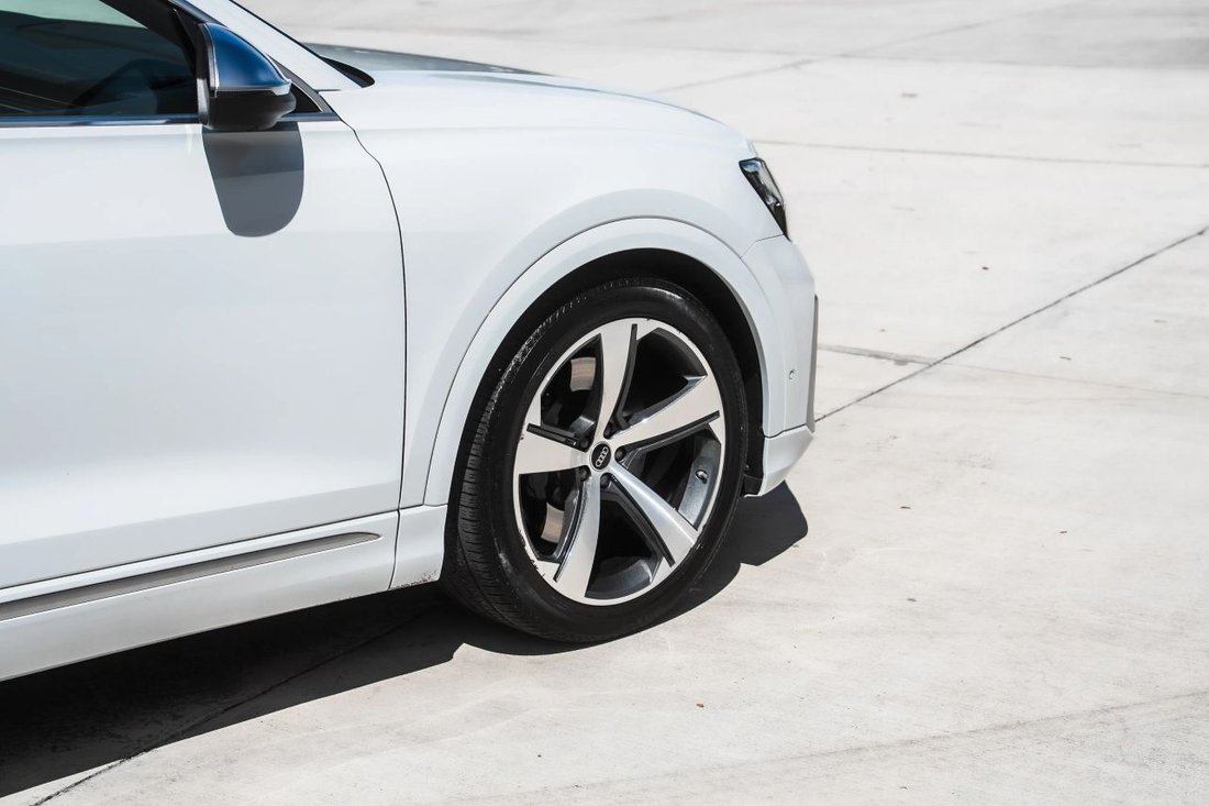 Suv in Boynton Beach, FL, United States 3 - 18699464