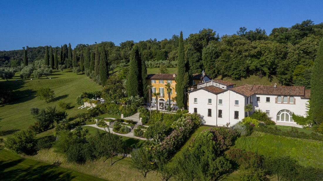 Maison à Salò, Lombardie, Italie 1 - 18776861
