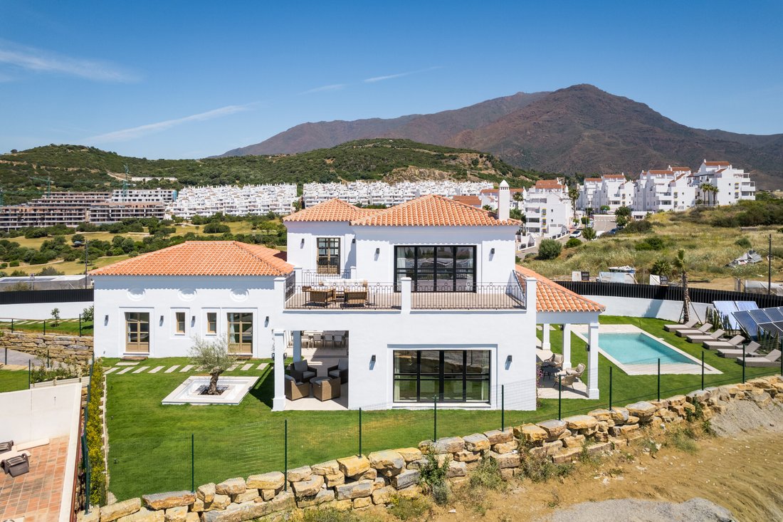 Villa in Estepona, Andalusia, Spain 2 - 18782207