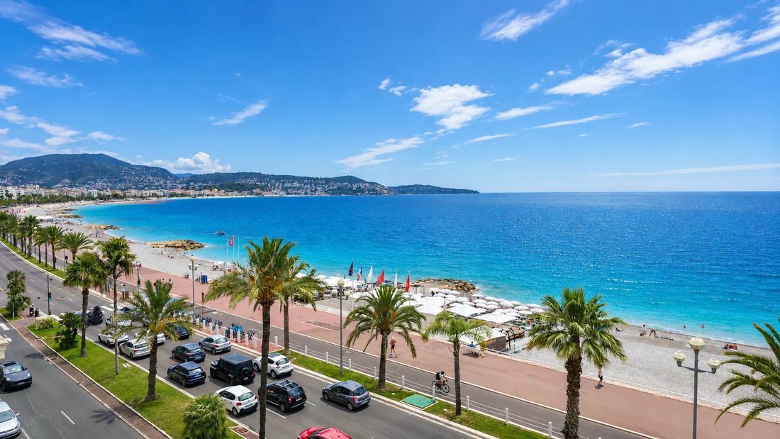 Appartement à Nice, Provence-Alpes-Côte d'Azur, France 2 - 18776255