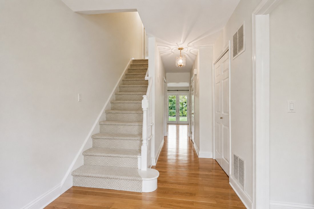 Condo in Greenwich, Connecticut, United States 3 - 18781397