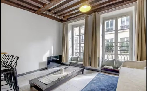 Apartment in Paris 1er Arrondissement, Paris, France 1