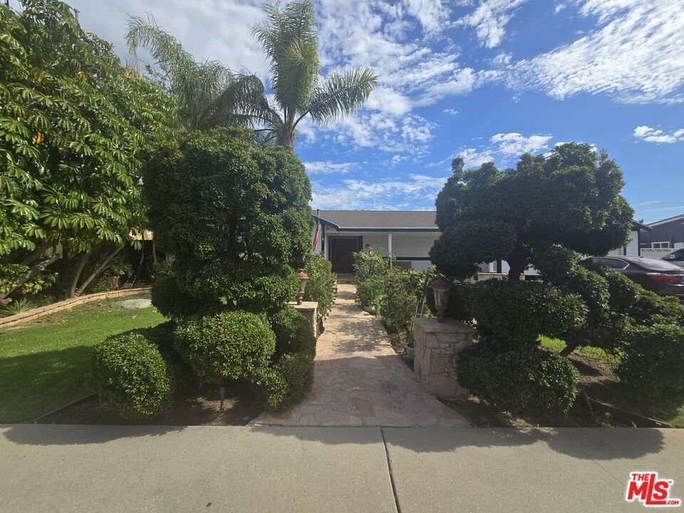 Maison à Simi Valley, Californie, États-Unis 2 - 18781575