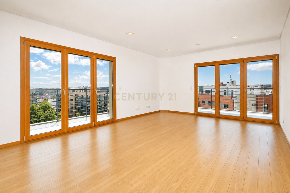 Apartamento en Odivelas, Distrito de Lisboa, Portugal 4 - 18780339