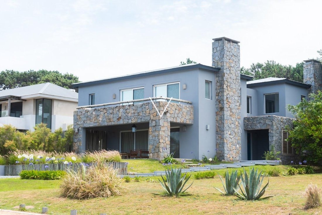 Haus in Faro José Ignacio, Departamento Maldonado, Uruguay 1 - 18776983