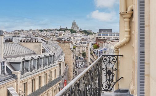 Apartment in Lafayette-Richer, Paris 9e Arrondissement, Paris 1