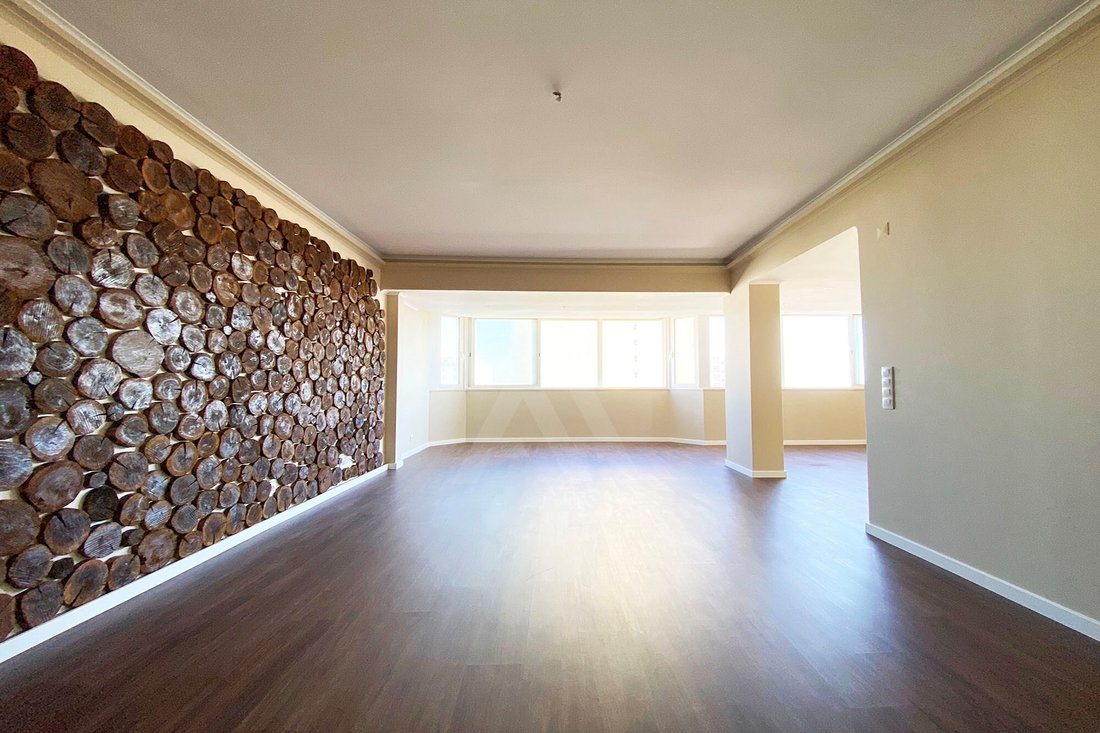 Apartment in Cascais e Estoril, Lisbon, Portugal 1 - 18780683