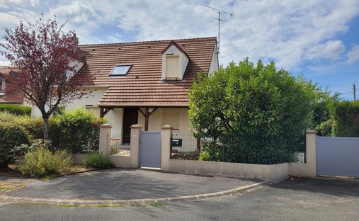Villa in Beauchamp, Île-de-France, Frankreich 1