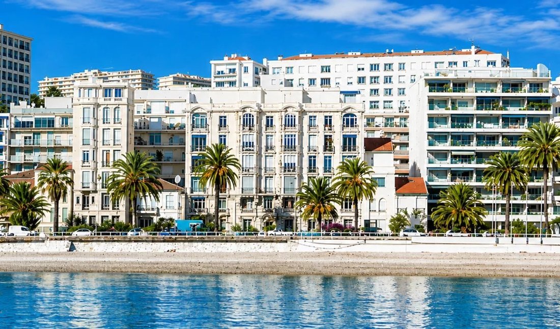 Appartement à Nice, Provence-Alpes-Côte d'Azur, France 3 - 18776255