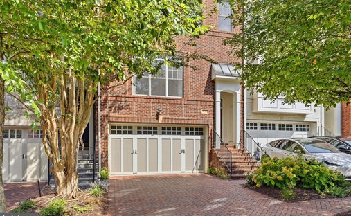 Townhouse in Pimmit Hills, Virginia, United States 1