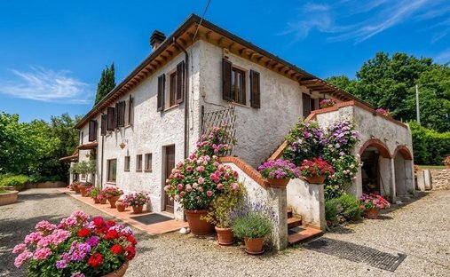 House in Crespina, Tuscany, Italy 1