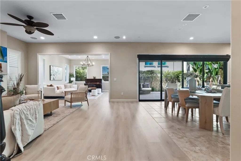 House in Lake Forest, California, United States 5 - 18370121