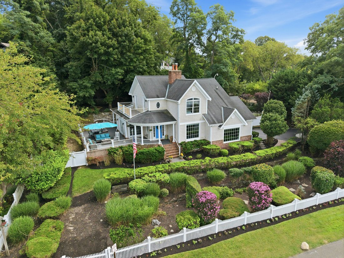 Casa en Stony Brook, Nueva York, Estados Unidos 1 - 18776828