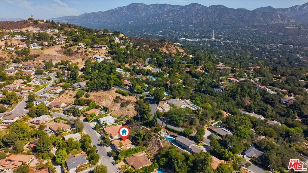 House in Glendale, California, United States 5 - 18781577