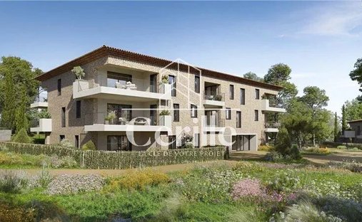 Apartamento en Campagne en. E-Figons-Surville-Plantiers, Éguilles, Francia 1