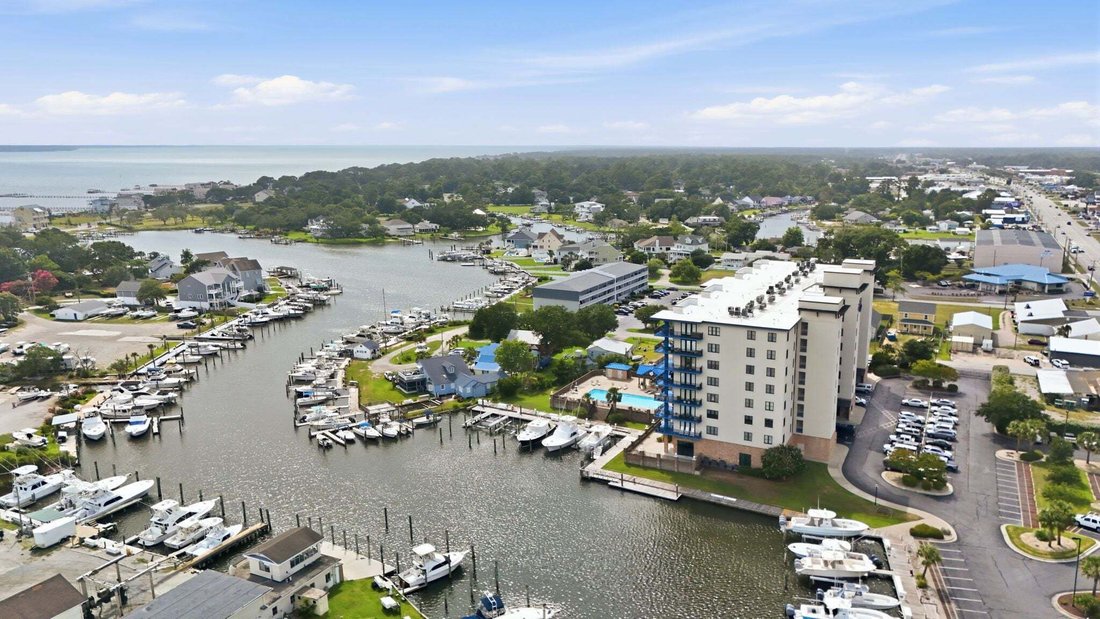 Condo in Morehead City, North Carolina, United States 3 - 18528385