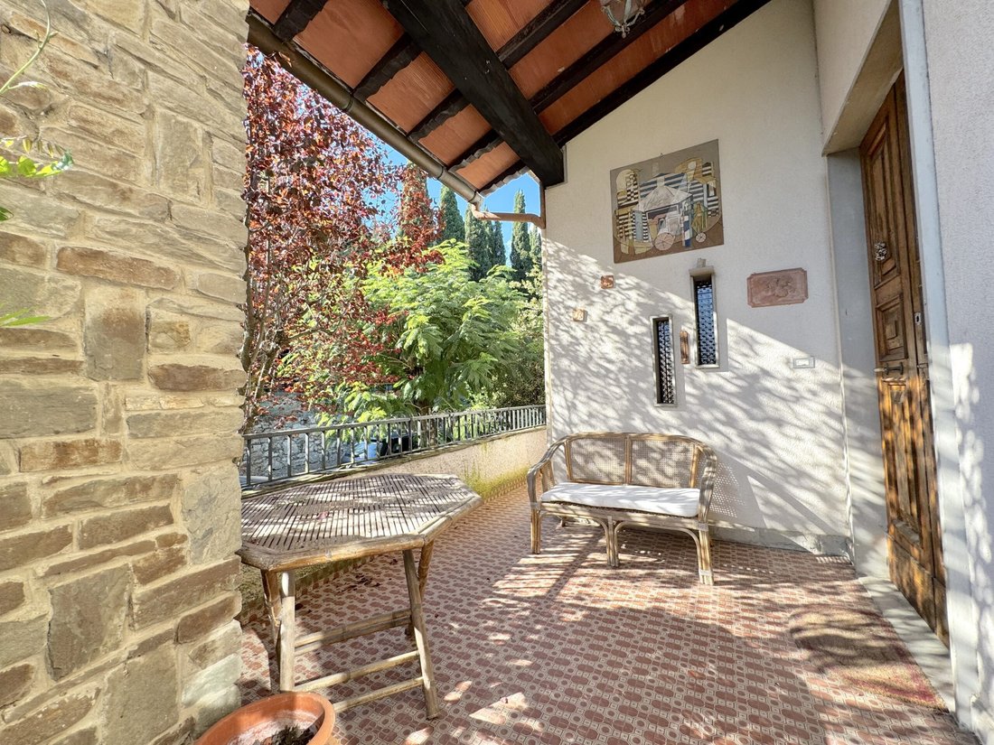 Casa en Calenzano, Toscana, Italia 2 - 18779124