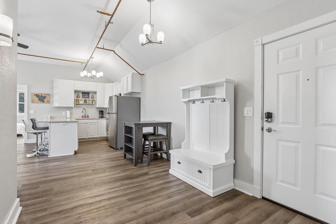 Appartement à Elkhart Lake, Wisconsin, États-Unis 5 - 18776012